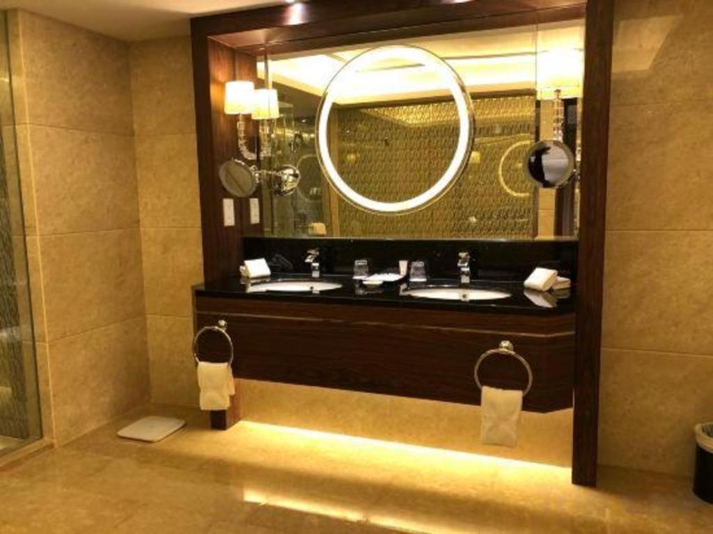 Jai Alai Hotel Macau Exteriör bild